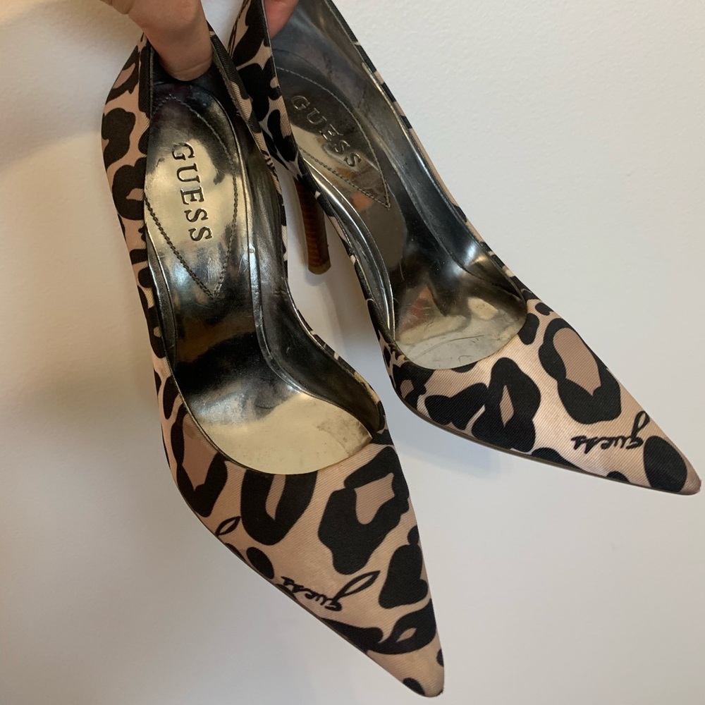 Guess Leopard Print Pumps